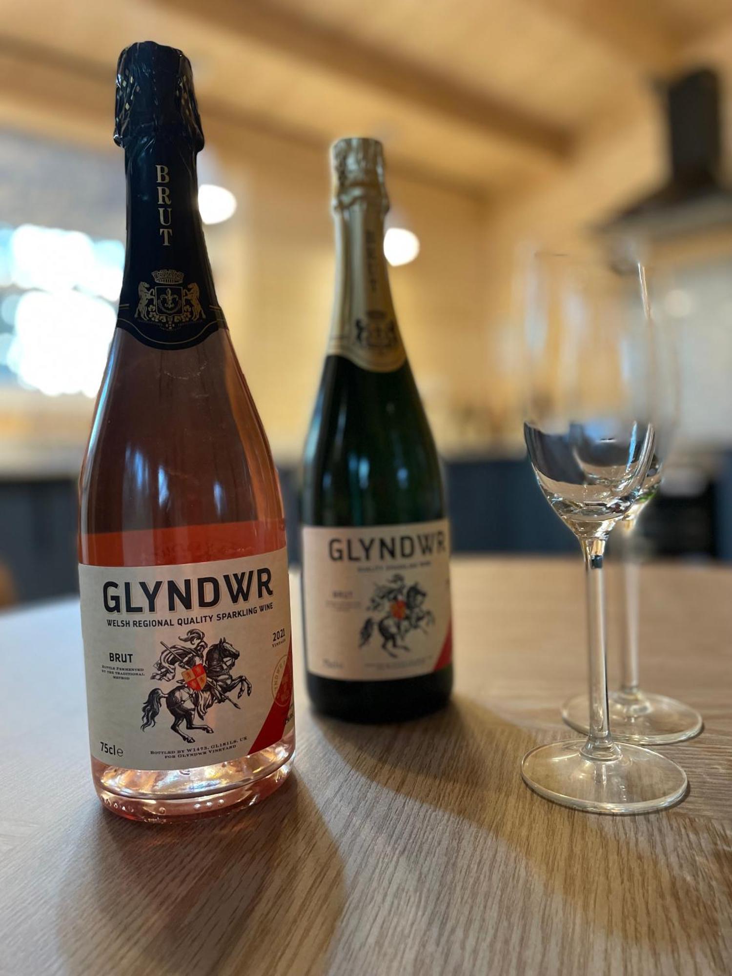 Glyndwr Vineyard Hotel Каубридж Екстериор снимка